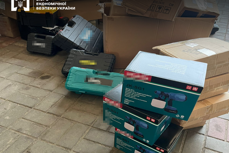 На Одещині викрито масштабну схему збуту підроблених електроінструментів