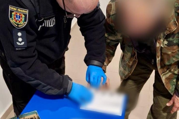 Поліція затримала 69-річного мешканця Білгород-Дністровського району за підозрою у вбивстві сусіда