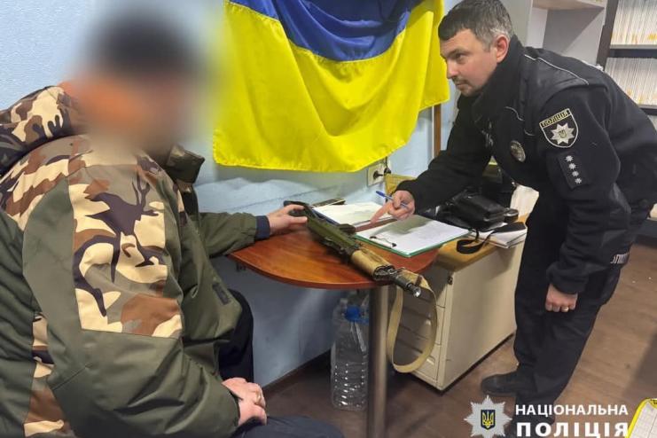 Прояв відповідальності та правосвідомості: за неповний місяць 91 житель Одещини задекларував знайдену зброю