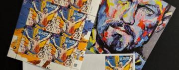 Укрпошта випустила марку, присвячену Усику та його перемозі над Тайсоном Ф’юрі