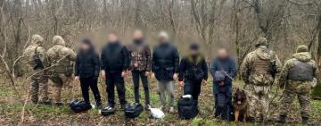 На Одещині затримали шістьох порушників кордону за допомогою службового собаки