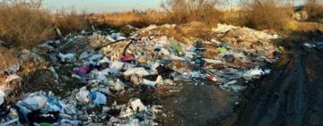 На узбережжі Куяльницького лиману виявили незаконне сміттєзвалище