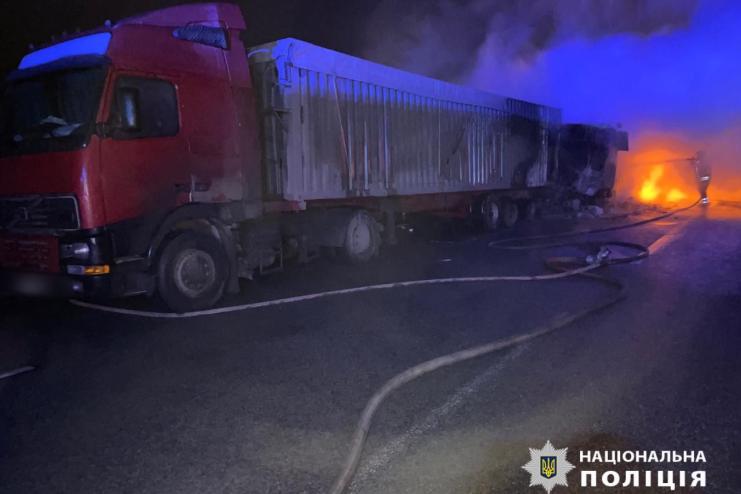 На трасі Київ-Одеса ускладнено рух: трапились одразу дві ДТП