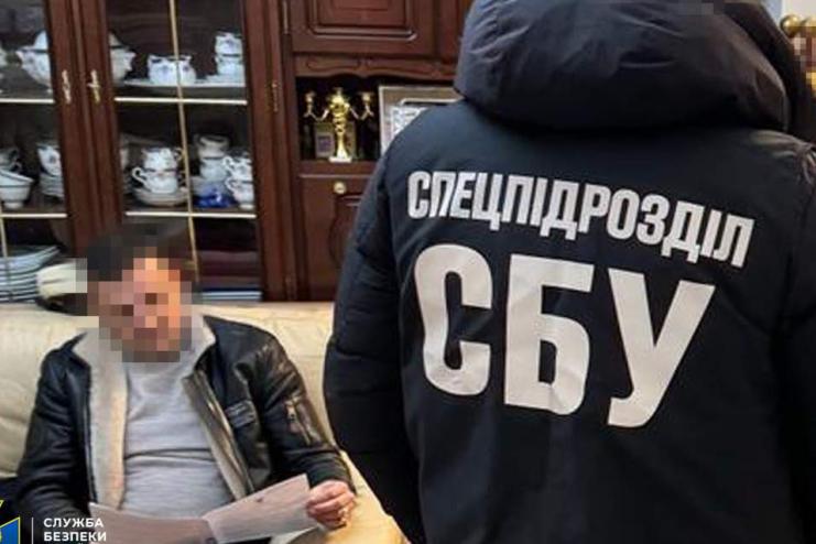   Суддю з Одещини якого підозрюють у хабарництві відсторонено від посади  