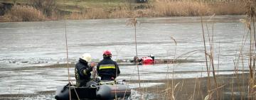На Одещині врятували рибалку, який провалився під лід
