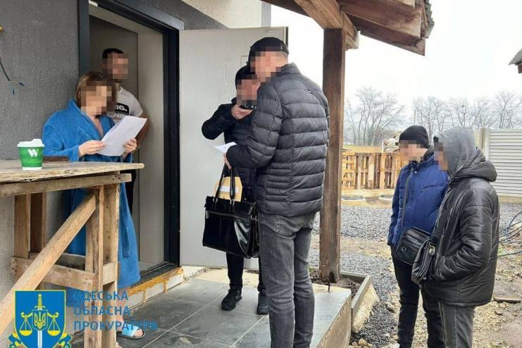Фіктивні працівники на медичному фронті: судитимуть керівника та працівників Одеської підстанції екстреної меддопомоги за понад 4 млн грн шахрайства