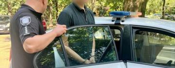 Суд виніс 30-річному жителю Одеського району обвинувальний вирок за вбивство односельця