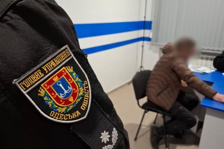 Поліцейські відправили на лаву підсудних жителя Білгорода-Дністровського за пограбування співмешканки знайомого