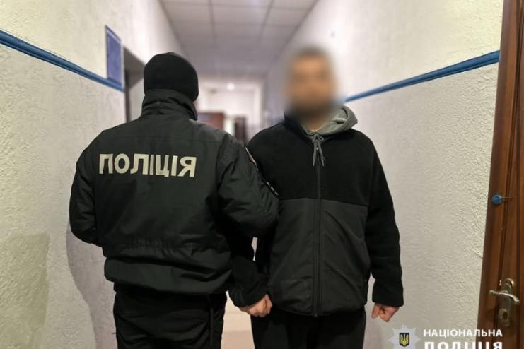 Поліція затримала двох жителів столиці за підпал квартири в Одесі