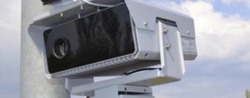 Гальмування перед камерами не врятує: в Україні змінять систему контролю швидкості