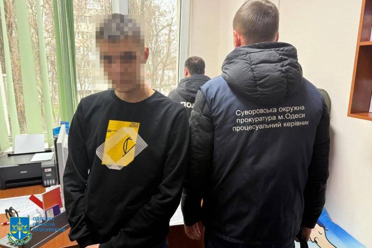 Відстрочка від мобілізації за 2300 доларів: на корупції викрито голову ВЛК одного з районних ТЦК Одеси