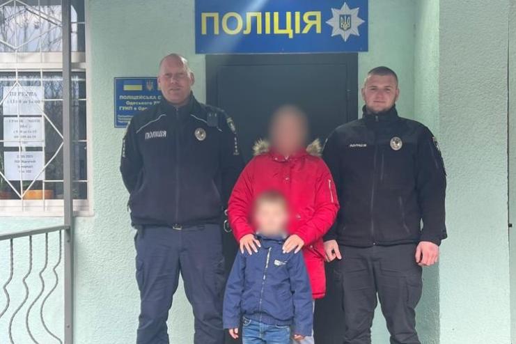 Двоє зниклих — двоє знайдених: поліцейські Одещини оперативно розшукали дітей