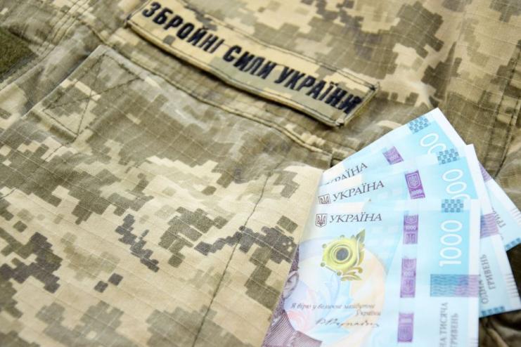 Арцизька міська рада надала матеріальну допомогу пораненому військовослужбовцю 