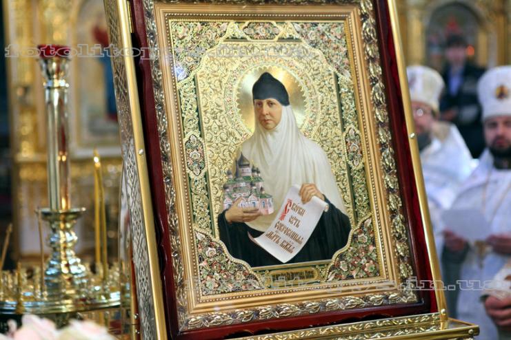 24 квітня. Пам'ять преподобної великої княгині Анастасії Києво-Покровської