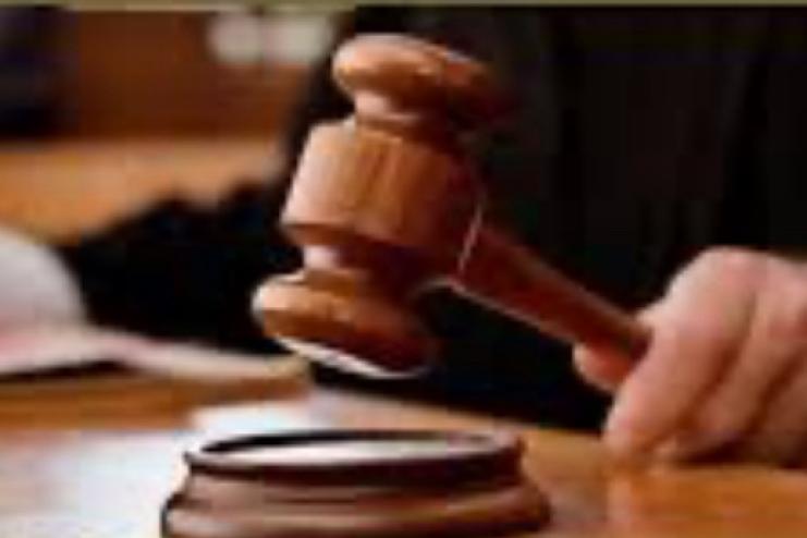 Працівниця одного з ліцеїв Одещини поширювала комуністичну символіку отримала вирок суду