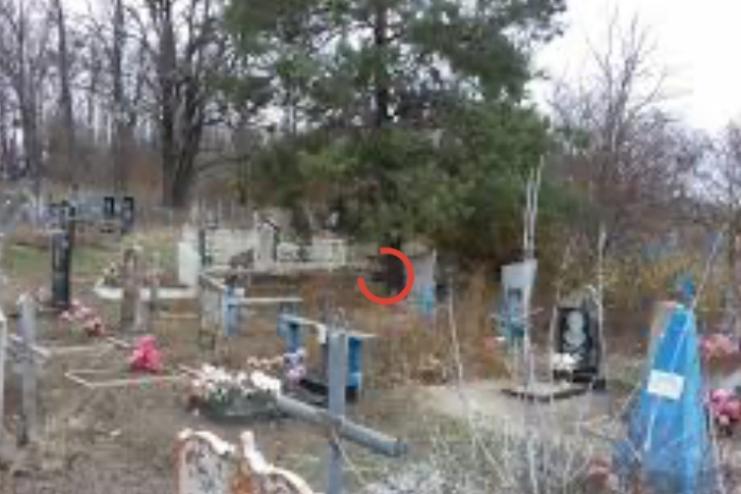 Поліціянти затримали молодика, що обікрав близько 20-ти могил