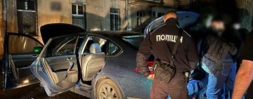 Чоловік влаштував стрілянину в центрі міста: правопорушника затримала поліція