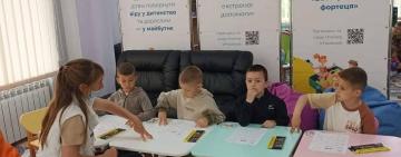 Перший тиждень роботи дитячого центру «Бессарабська фортеця»: 40 дітей, десятки занять і нові емоції