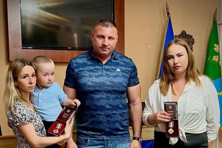 В Лиманській громаді відбулося вручення державних нагород Героям України (посмертно)