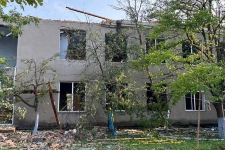Російський удар зруйнував ключові об’єкти інфраструктури селища Вишневе
