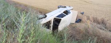 На Тарутинщині перекинувся легковик: постраждали водій та 15-річний пасажир