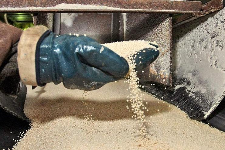 ВМС заборонили завозити та розвантажувати добрива на основі аміаку в портах України