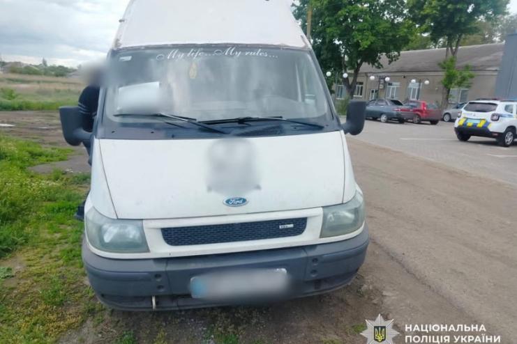 Поліцейські повідомили про підозру водієві фургона, який наїхав та травмував літню пішохідку 