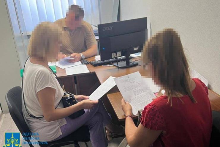 На Одещині депутатку селищної ради підозрюють у сприянні російській агресії: прокуратура оголосила підозру