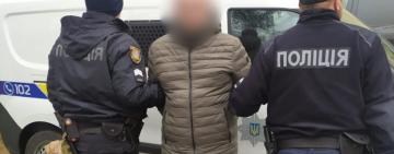 Вісім років за гратами: в Одесі засудили чоловіка за збройний напад на водія