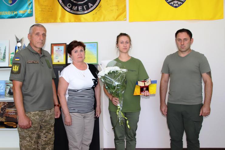 У Болграді родині загиблого Героя Владислава Ільчука вручили орден «За мужність ІІІ ступеня»