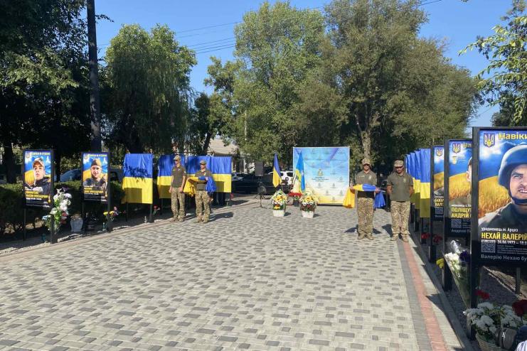 Нові обличчя Героїв на Алеї Слави: Арциз вшанував пам’ять полеглих захисників