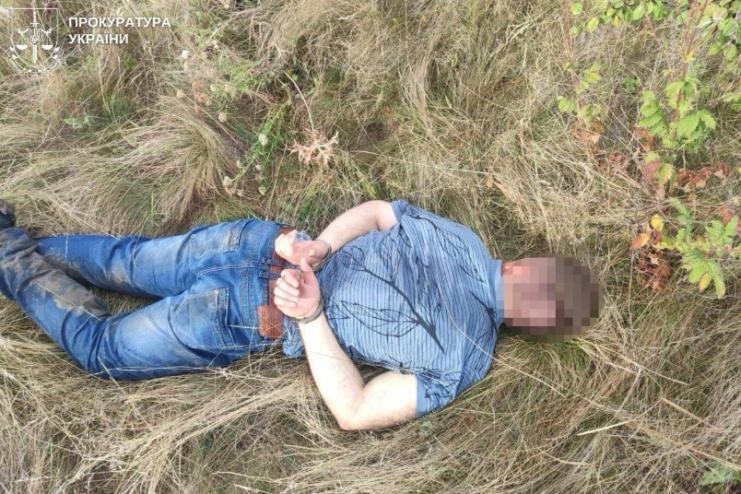 На Вінниччині затримано 23-річного вчителя, який ймовірно причетний до вбивства двох своїх учнів