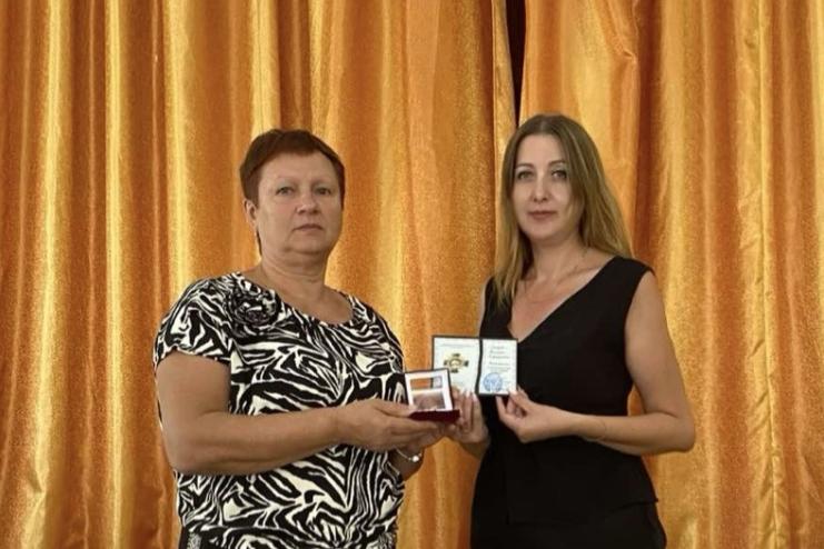 Методист Болградського ЦДЮТ Валентина Демірова нагороджена орденом імені Д. Л. Сергієнка