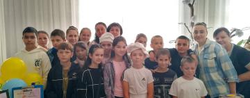 Благодійний ярмарок у Підгірненському ліцеї: понад 17 тисяч гривень для ЗСУ