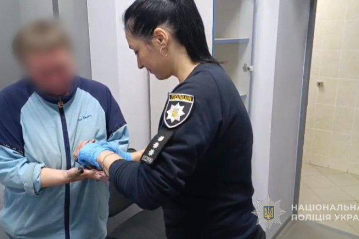 На Одещині матір обвинувачують у вбивстві дев’ятимісячної доньки: їй загрожує довічне ув’язнення
