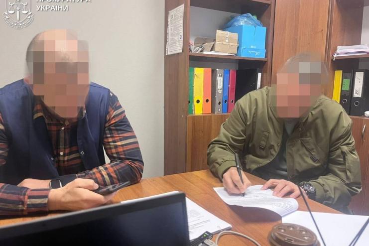 Понад 1,1 млн грн незаконних виплат: колишньому посадовцю Військової академії Одеси повідомлено про підозру
