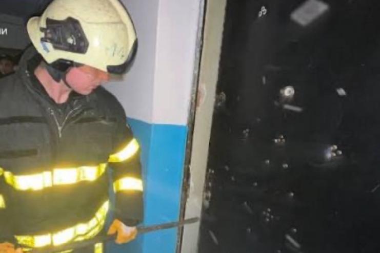 В Арцизі рятувальники допомогли відчинити квартиру, де виявили тіло жінки