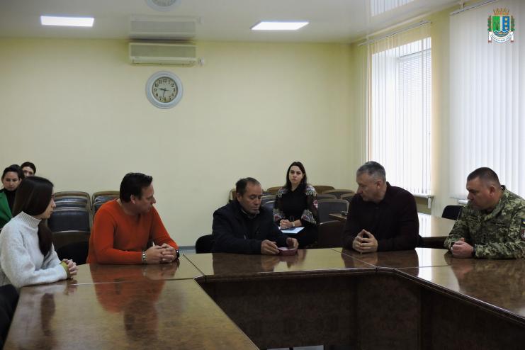 На Ізмаїльщині вшанували пам’ять загиблого героя Андрія Пержу: батькові воїна вручили орден «За мужність» ІІ ступеня
