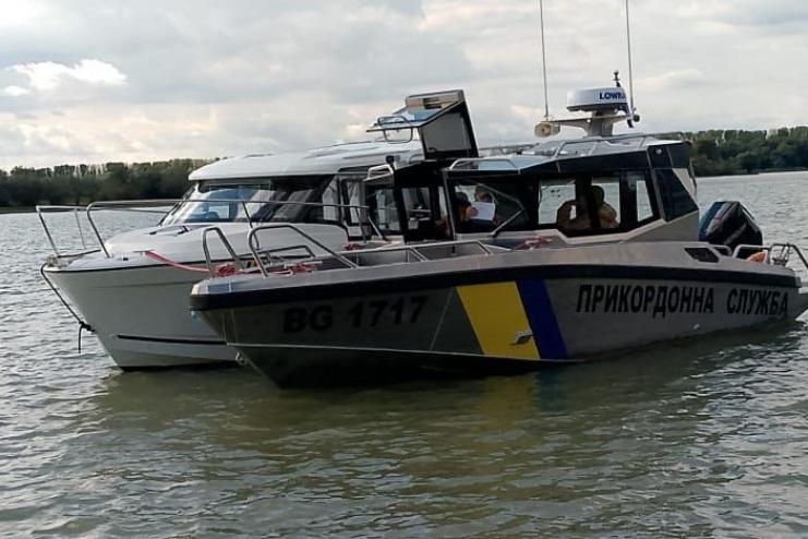 Через збій навігаційних приладів румунський катер випадково перетнув український кордон на Дунаї