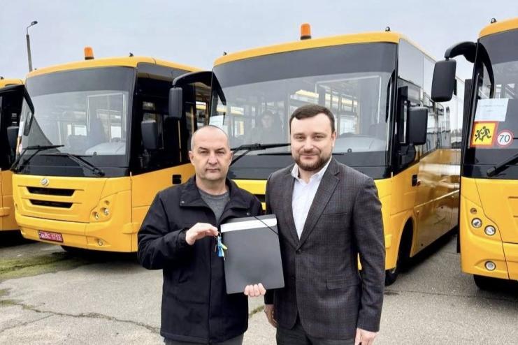 Одещина отримала нові шкільні автобуси: комфорт і безпека для дітей громад