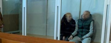 Мати й співмешканець заховали померлу дитину в морозилці: суд відправив обох за ґрати