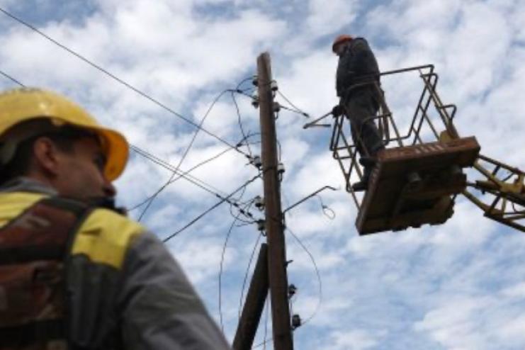 Чи загрожує Україні тотальний блекаут і що буде з тарифами на електроенергію