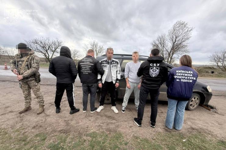 В Одесі викрили дві схеми незаконного переправлення призовників через державний кордон