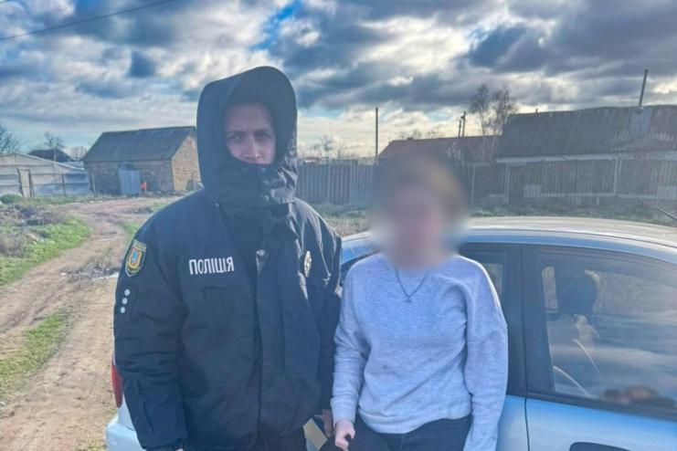 Через конфлікт із сестрою дві ночі ховалася у подруги: поліцейські розшукали зниклу 13-річну жительку Одещини