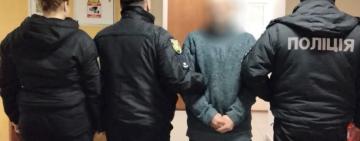 В Одесі через ревнощі чоловік ледь не вбив товариша — підозрюваного взяли під варту