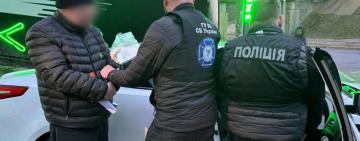 За 11 тисяч євро обіцяв «квиток» до Придністров’я: прокуратура затримала підозрюваного в організації незаконного виїзду