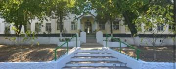 На Одещині керівника приватної будівельної компанії підозрюють у привласненні бюджетних коштів під час ремонту школи