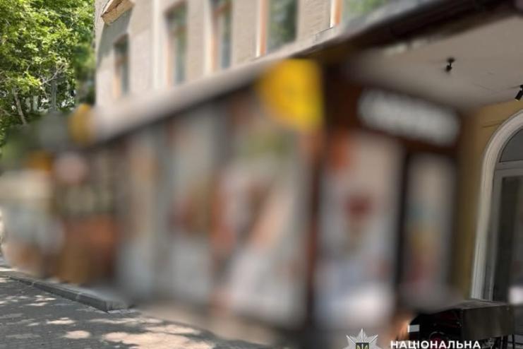 Одеські поліцейські відправили на лаву підсудних іноземця за незаконне будівництво на самовільно зайнятій земельній ділянці