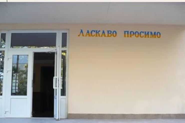 «Голий король»: холод в школі Арциза прикривають фейсбучним «благополуччям»