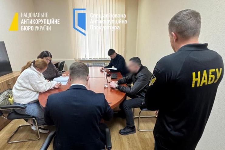 Недостовірне декларування: справу голови Одеської облради та народної депутатки скерували до суду